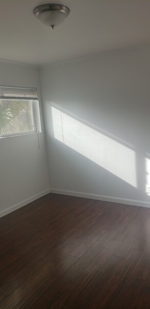 Foto principal - 5077 Clayton Rd