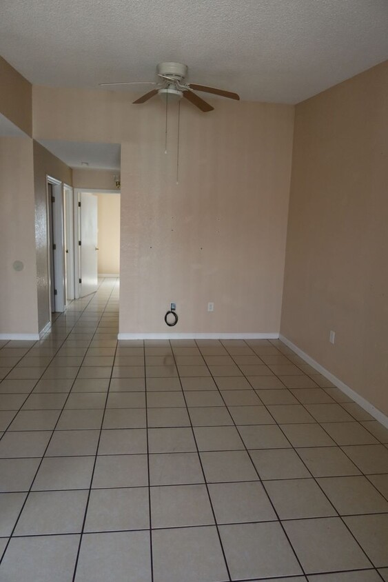 Primary Photo - 10274 VALLE DEL SOL