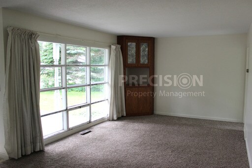 Building Photo - 713 N 25th St