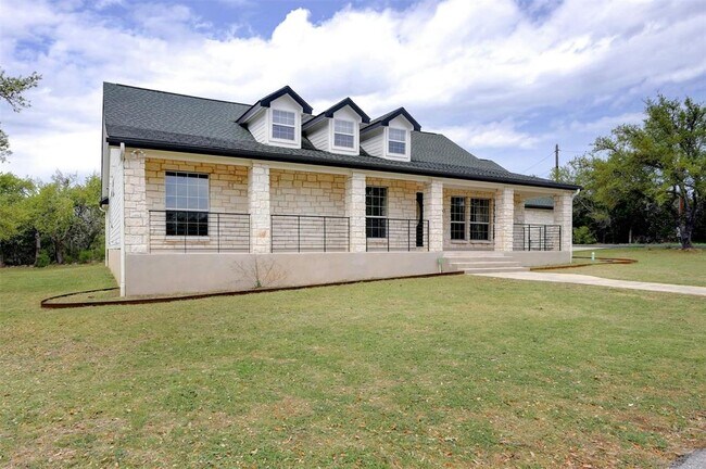 Foto del edificio - 647 Saddleridge Dr