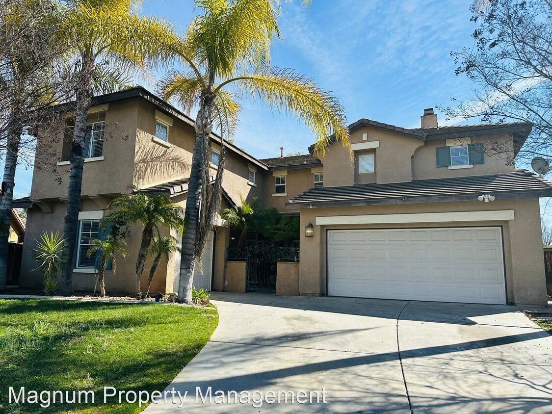 4 br, 3 bath House 35976 Avignon Ct. House Rental in Winchester, CA