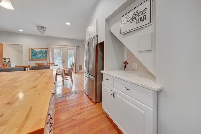 Foto del edificio - Urbana 3 bedroom/2 bathroom recently updated home!