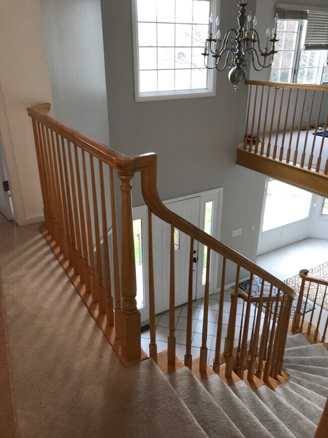 Foto del edificio - Beautiful 2 story custom home in Stoneridge