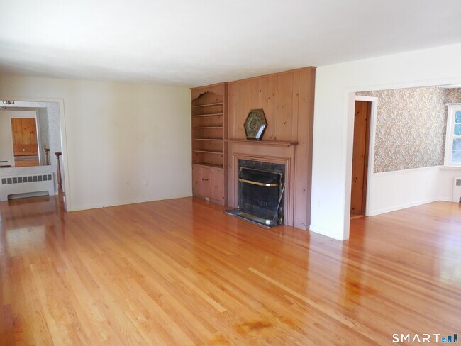 Foto del edificio - 16 Shorelands Dr