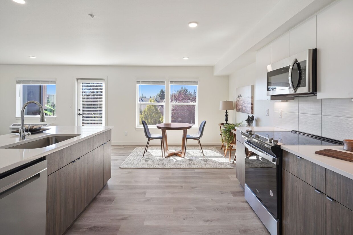 Primary Photo - Limited Time Offer: 1 Month Rent-Free with...