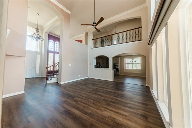 Building Photo - 3400 Silverwood Dr