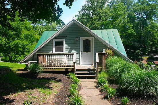 DOOR & DECK - 7514 Norwood Ave