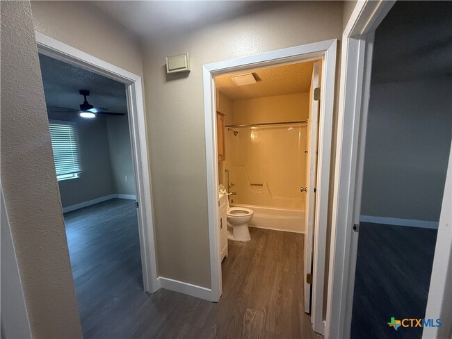 Building Photo - 301 Rockwood Dr