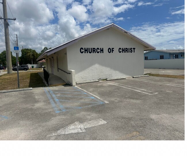 Building Photo - 18301 SW 107th Ave