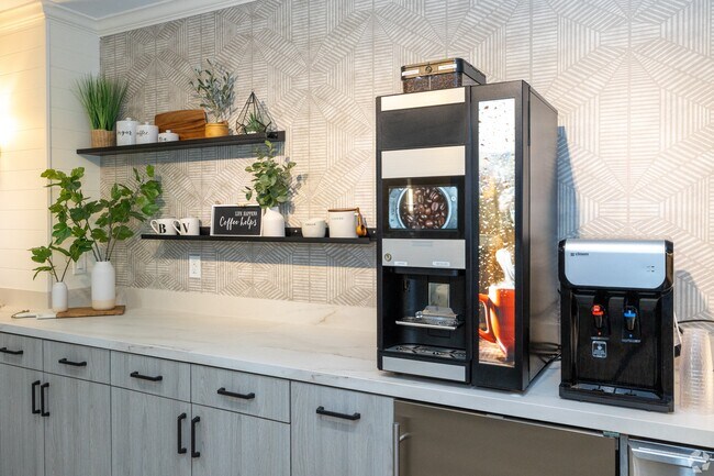 Foto del edificio - Bella Vita Senior Living