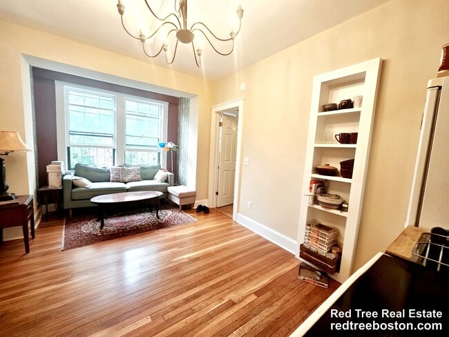 Photo - 72 strathmore Unit 7A Apartment