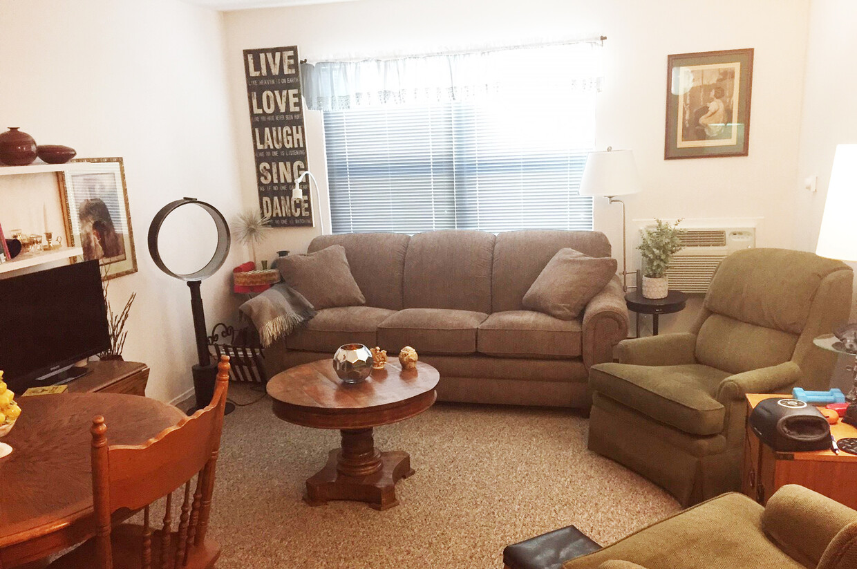 Living room - Carleton Co-op Apartments