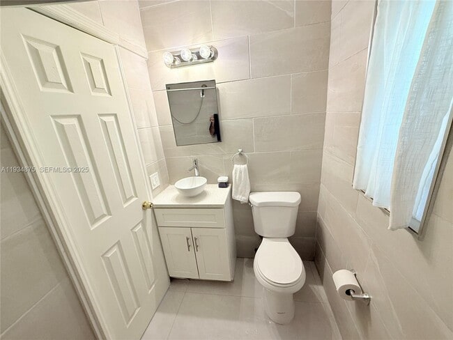 Foto del edificio - 254 E Dania Beach Blvd