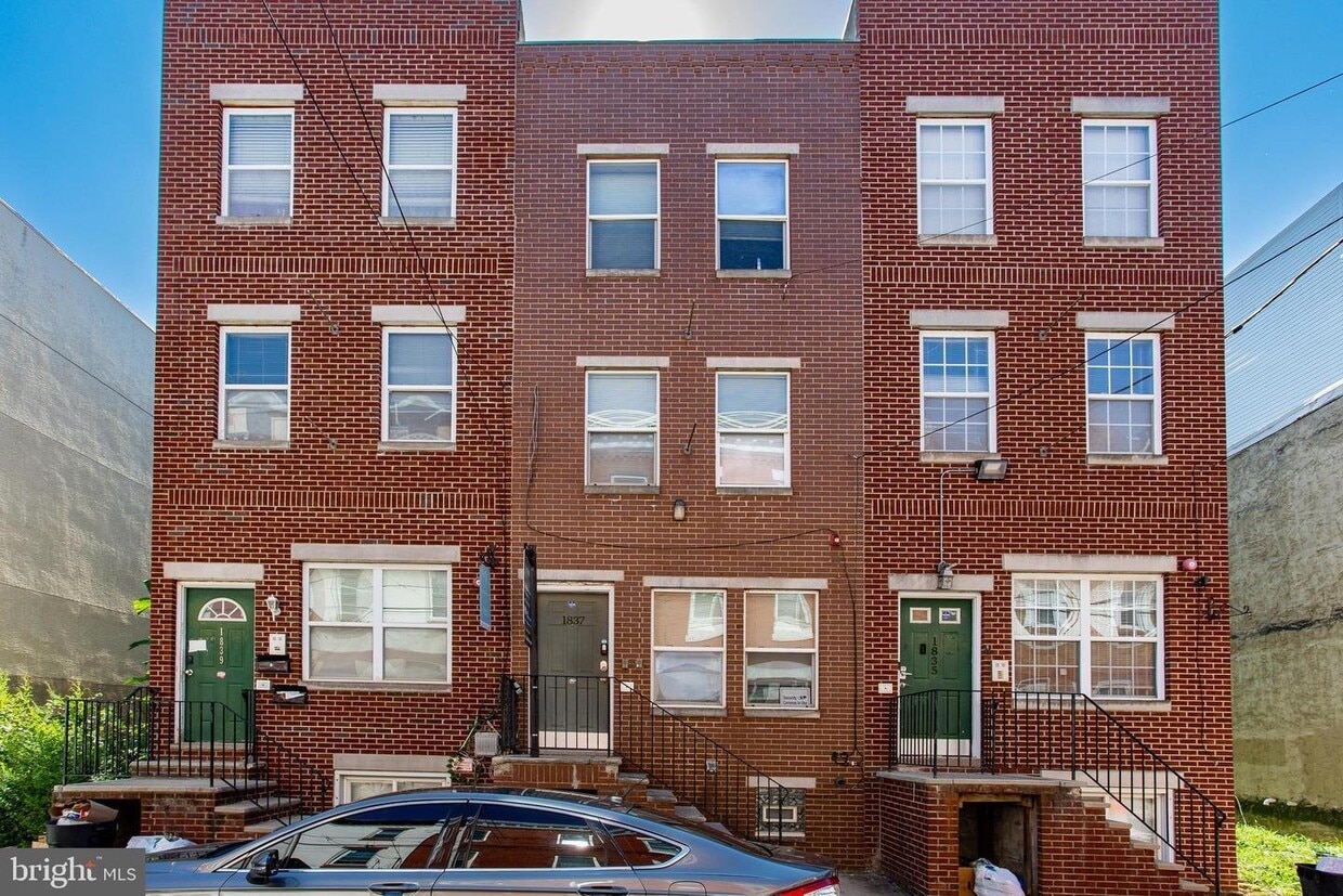Photo - 1837 Willington St (Philadelphia, PA)