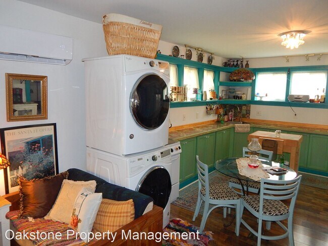 Building Photo - 2 br, 1 bath House - 14528 Richmond Road