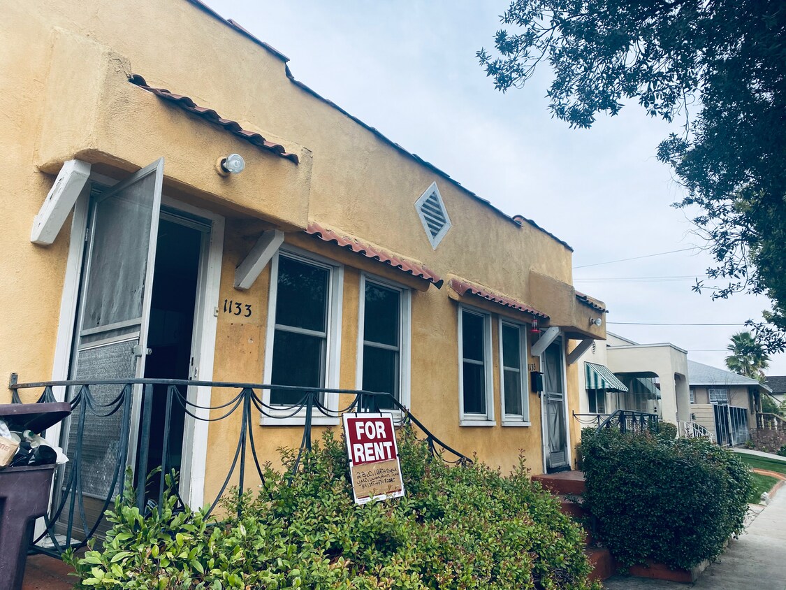 Glendale Condo - 1133 E Lexington Dr