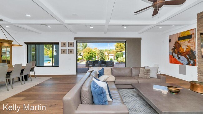 Foto del edificio - 4 br, 4.5 bath House - 4156 N 33rd Place