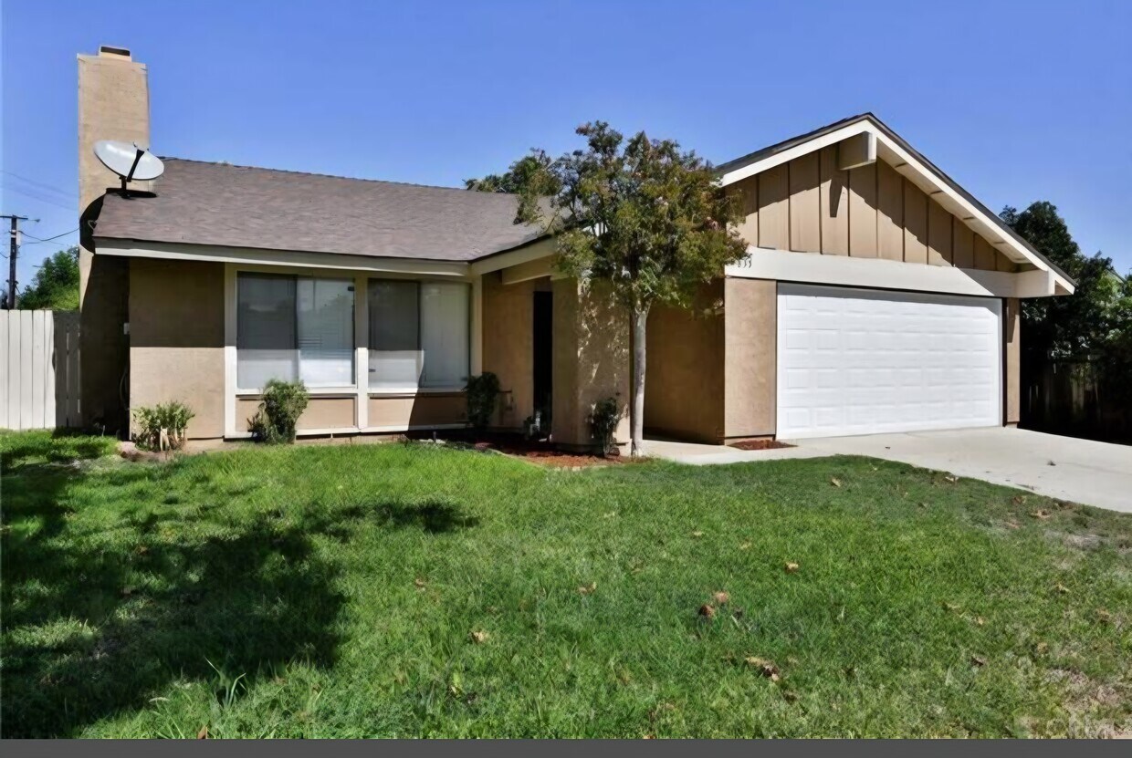 Foto principal - 5835 Norman Way