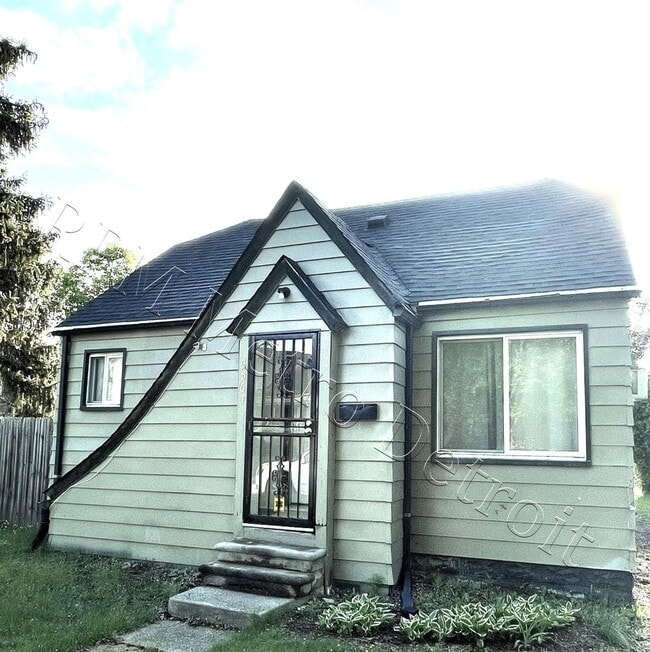 Building Photo - 3567 Spruce St