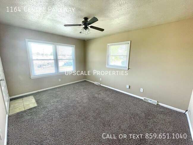 Foto del edificio - 1164 Centre Pkwy