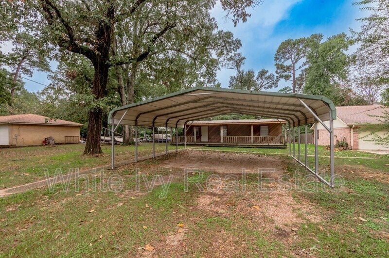 Foto principal - 299 Pine Harbor Dr