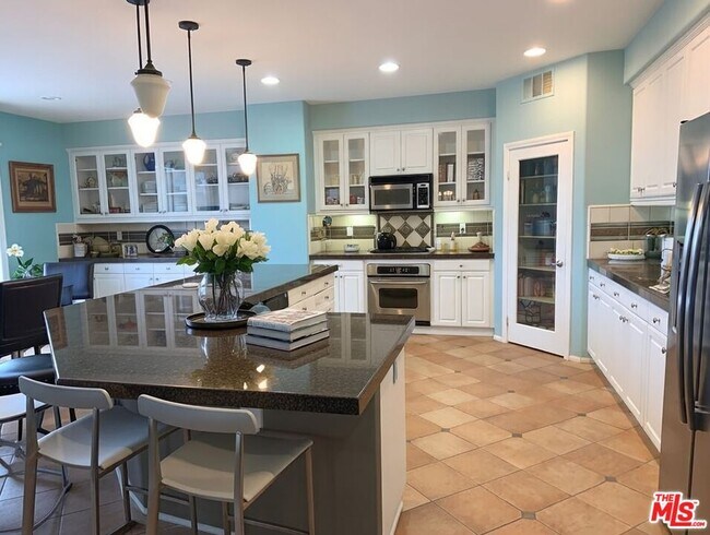 Foto del edificio - 43029 59th St W