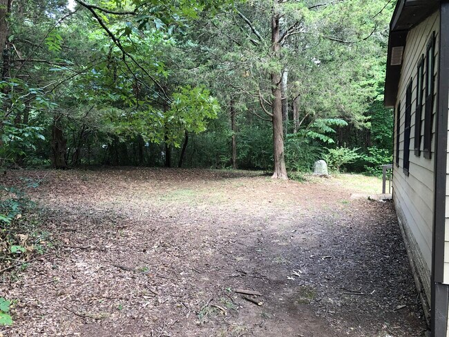 Building Photo - 2526 Fox Hill Ct