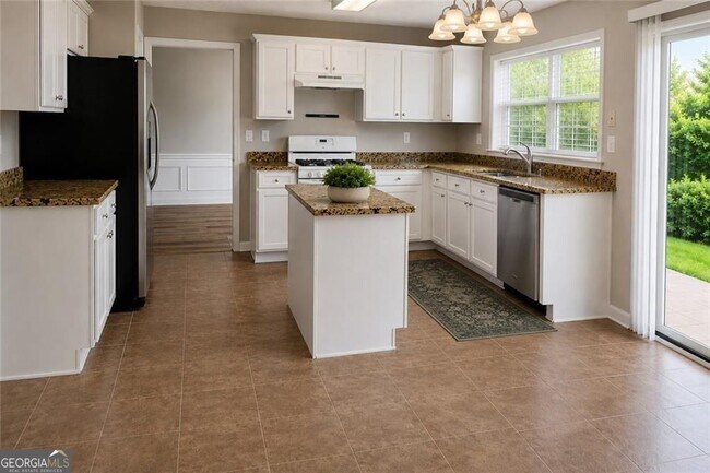 Foto del edificio - 355 Waddington Trail