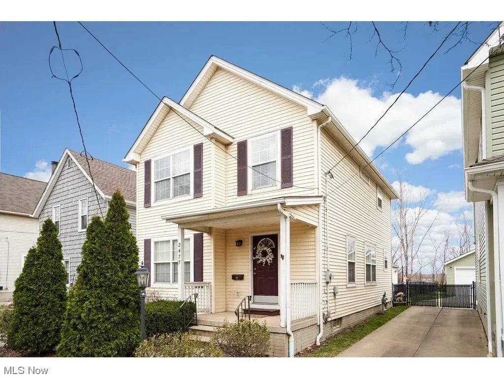 2477 W 5th St Cleveland, OH 44113 – photo 1