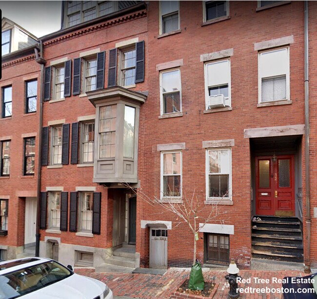 Building Photo - 32 Irving St