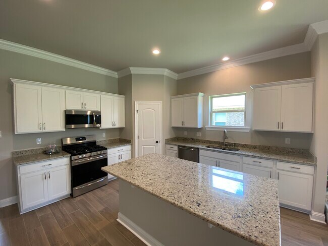 Building Photo - 17069 Avocet Dr