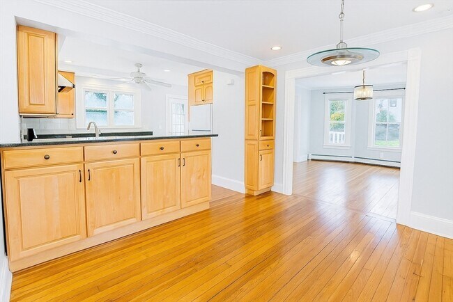 Foto del edificio - 133 Brattle St