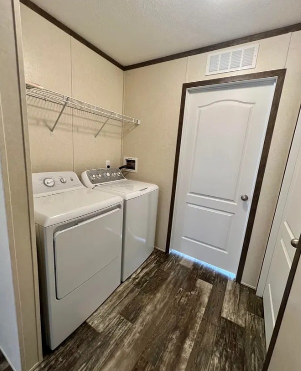 Foto del edificio - 6580 N Hampshire Dr