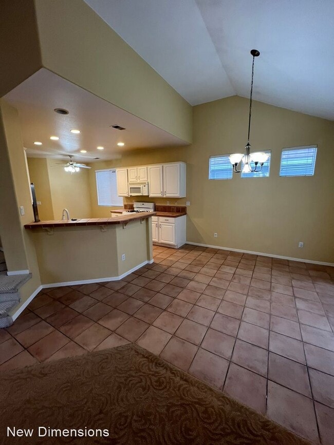 Building Photo - 3 br, 2.5 bath House - 9665 Otter Way