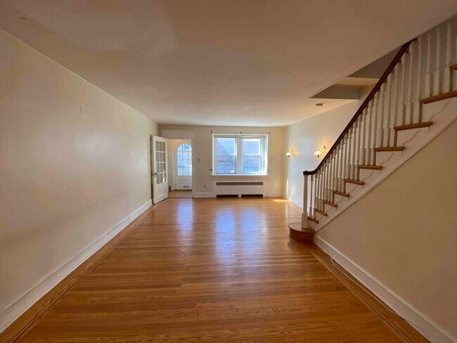 Foto del edificio - 5623 N 20th St