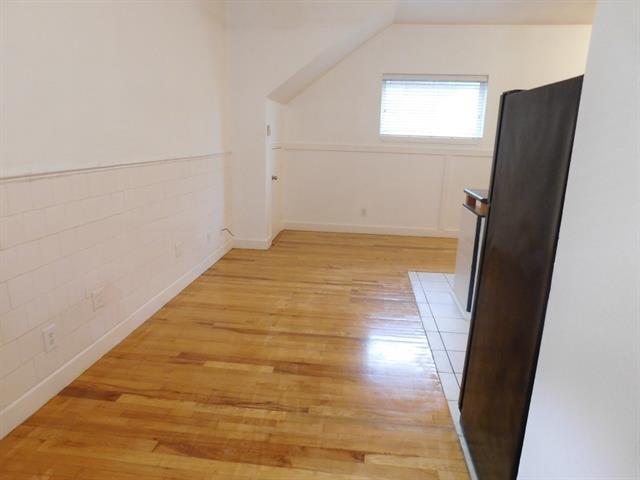 Building Photo - 3201 Flora St