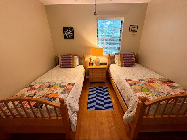 Foto del edificio - 3164 Heathstead Place