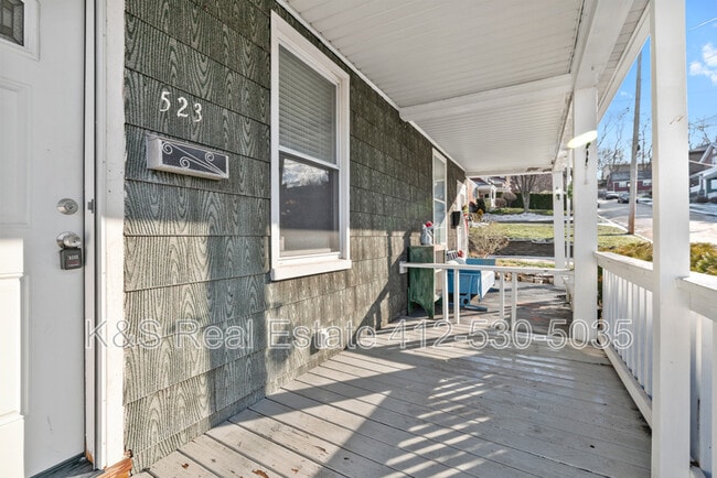 Building Photo - 523 Edgewood Ave