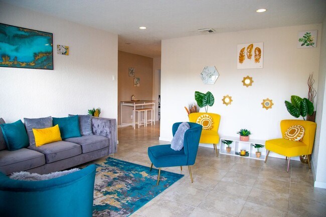 Foto del edificio - 916 W Drew St