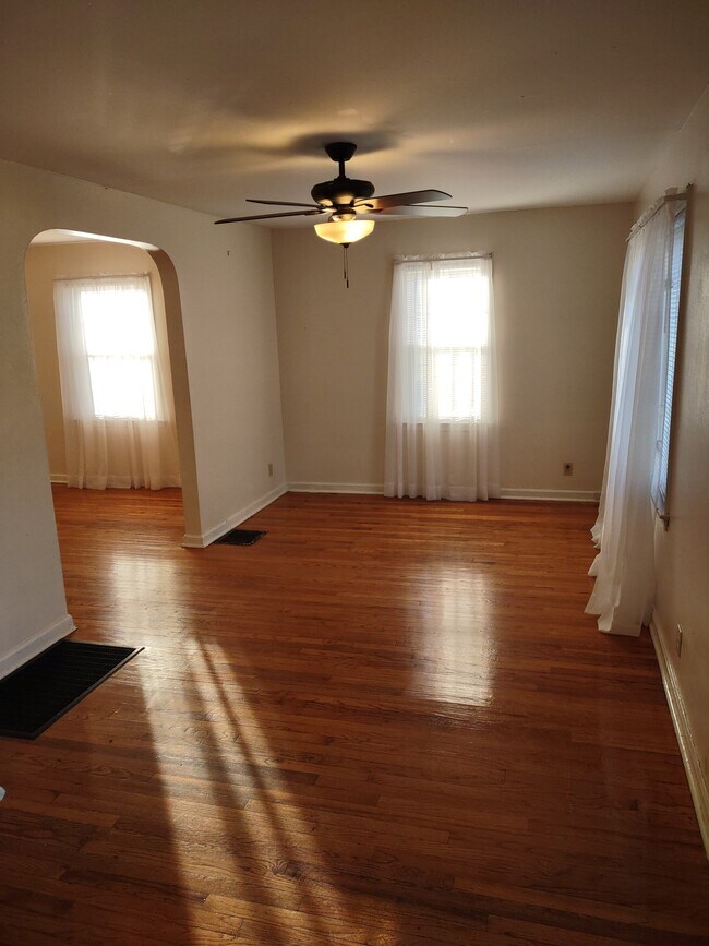 Living Room - 1174 S 18th St