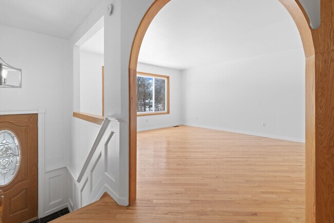 Foto del edificio - 655 Ferndale Ave