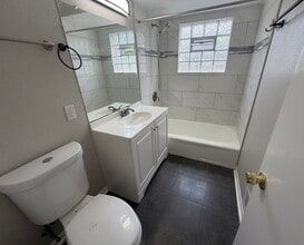 Building Photo - 4153 N 91st St