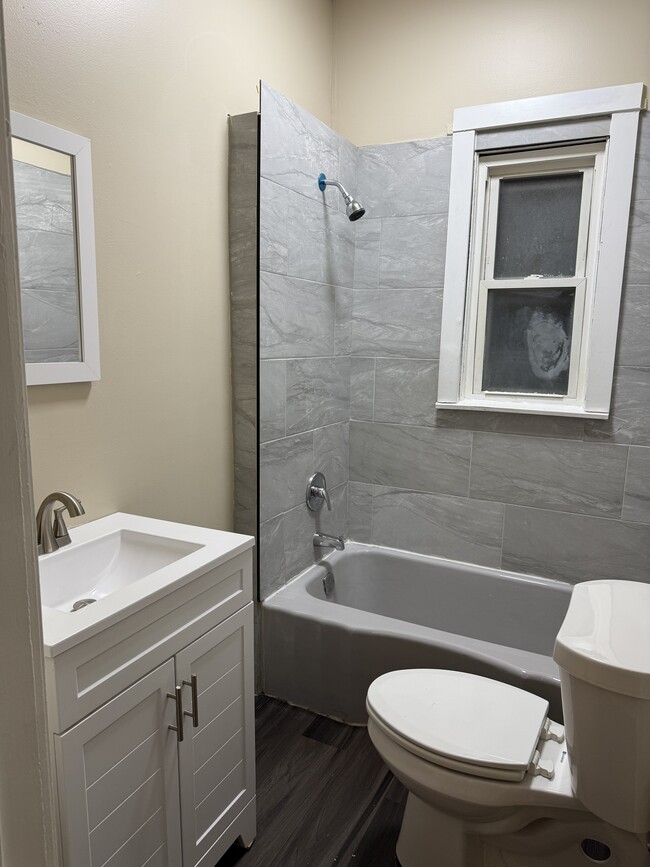 Building Photo - 351 Westfield St