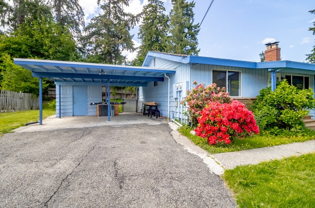 Building Photo - 3506 114th Ave E