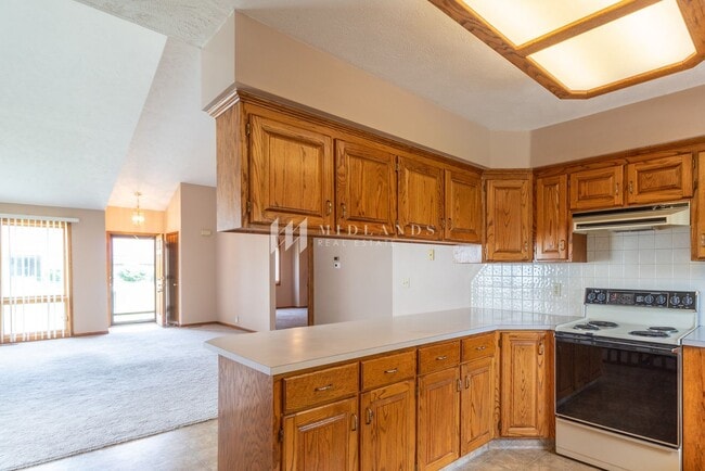 Foto del edificio - Bellevue Townhome