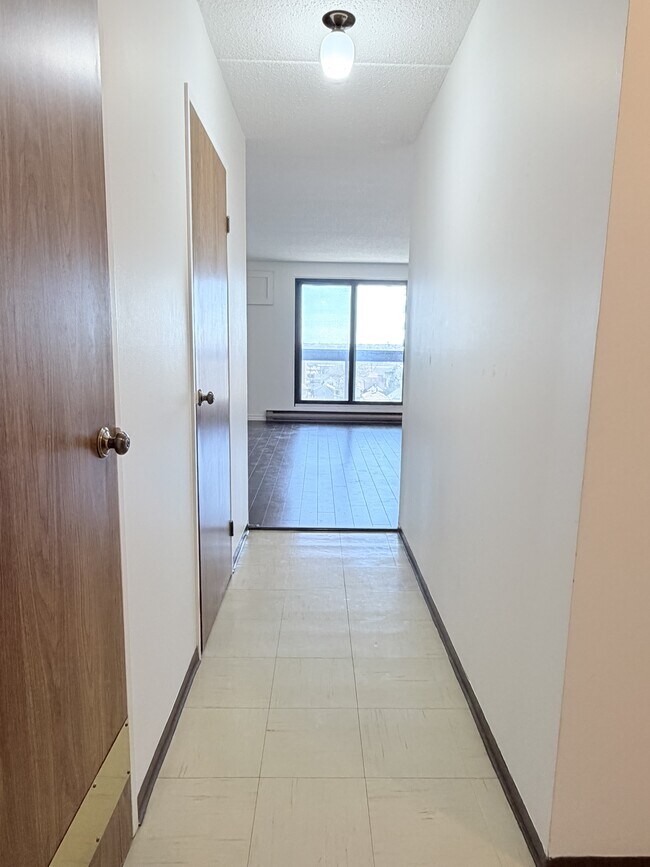 Photo du bâtiment - 1653 Ouellette Ave