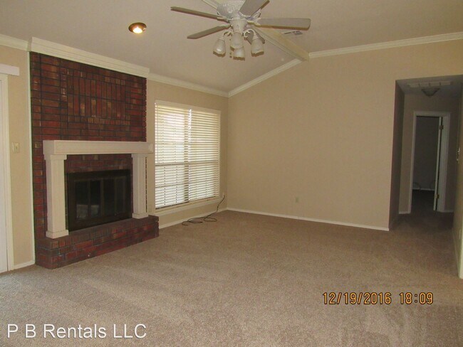 Foto del edificio - 3 br, 2 bath House - 628 Waterford Drive