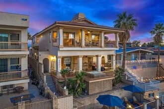 Building Photo - 1803 Riverside Dr