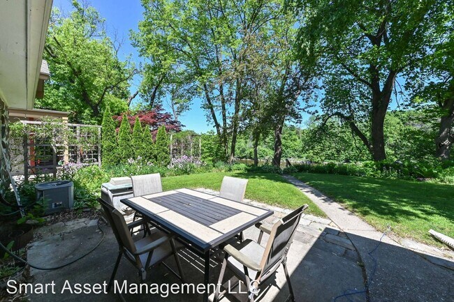Foto del edificio - 3 br, 2 bath House - 720 W Rock Pl