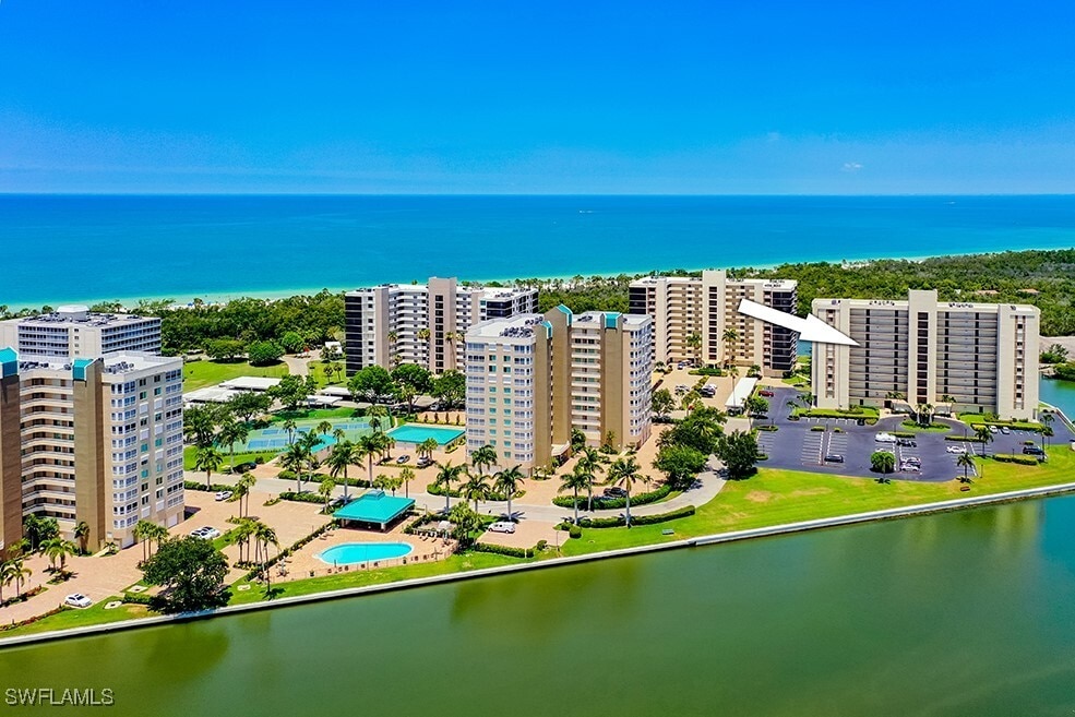 Primary Photo - 17 Bluebill Ave